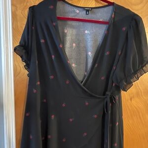Torrid Charcoal and Crimson Floral Tee